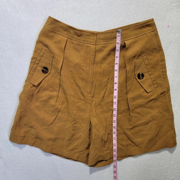 NWT Sage & Citrus Gold Dressy Pleated Shorts Button Accents High Rise Size XL - Picture 8 of 10